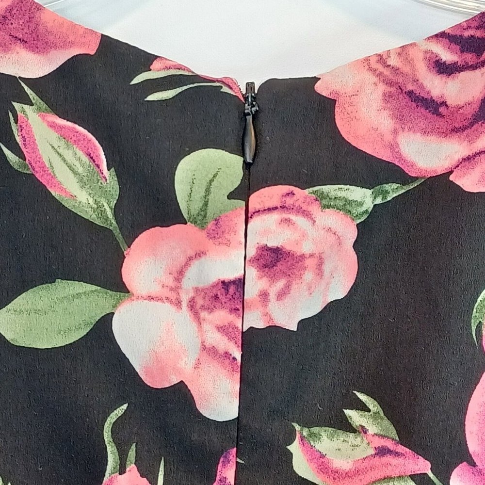 NOOKIE WMNS Sz 4 Neon Pink Accent Rose Floral High Neck Sheath Mini Dress, Lined - Picture 6 of 12